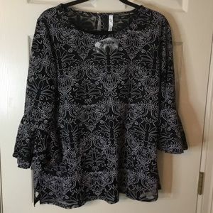 NY Collection Black Sheer Bell Sleeve Top NWT - 1X